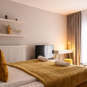  Apartament Rentplanet - Atal Square